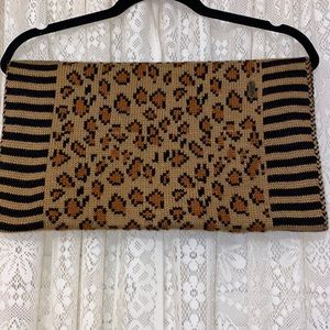 VANS Wilder Neckband Style Infinity Scarf. Leopard Print. EUC